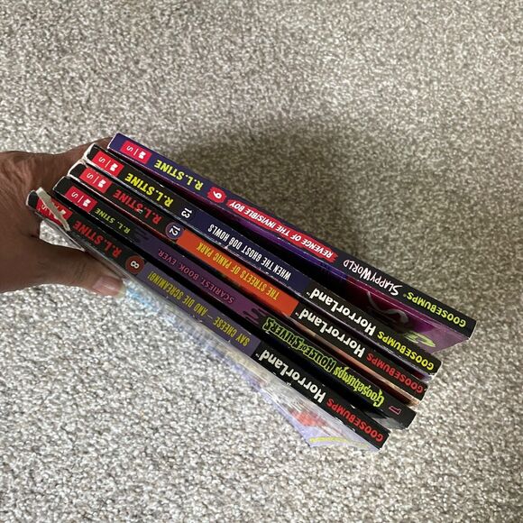 (Lot of 5) R. L. Stine Goosebumps Books 1st Editions: 5,8,9,12,13, - Picture 16 of 16